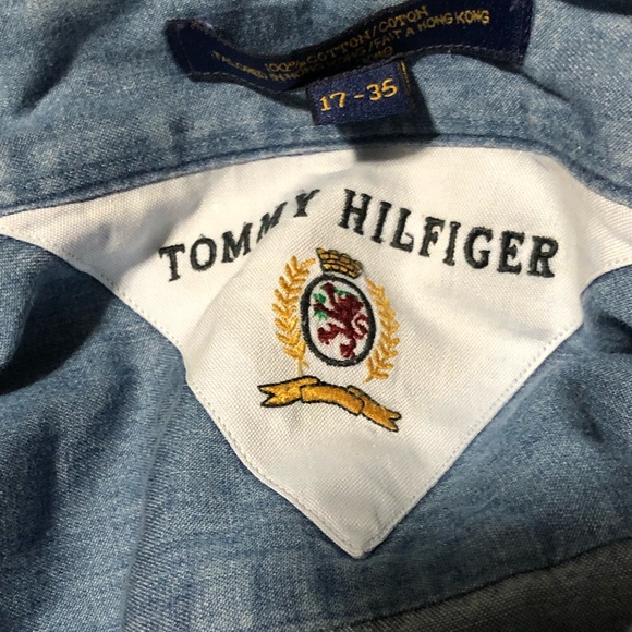 Tommy Hilfiger Crest Logo Denim Button Shirt - Picture 2 of 4
